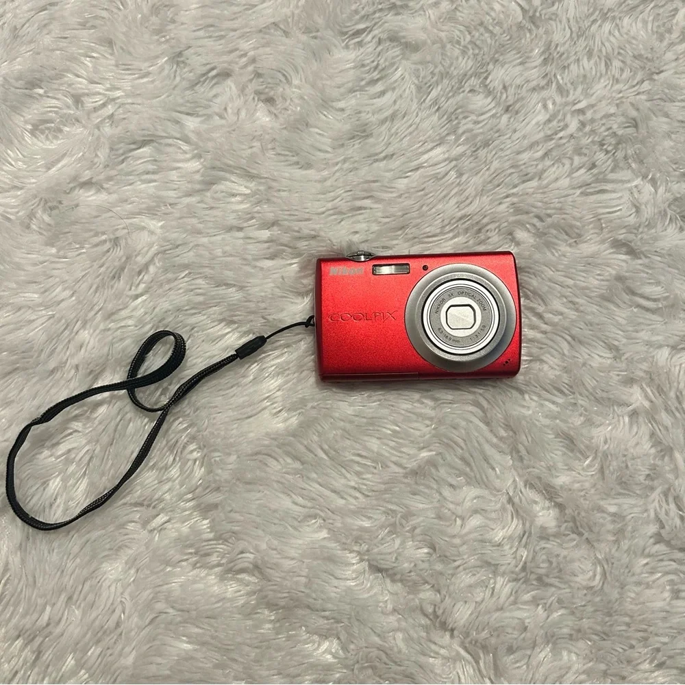 Nikon Digital Camera
